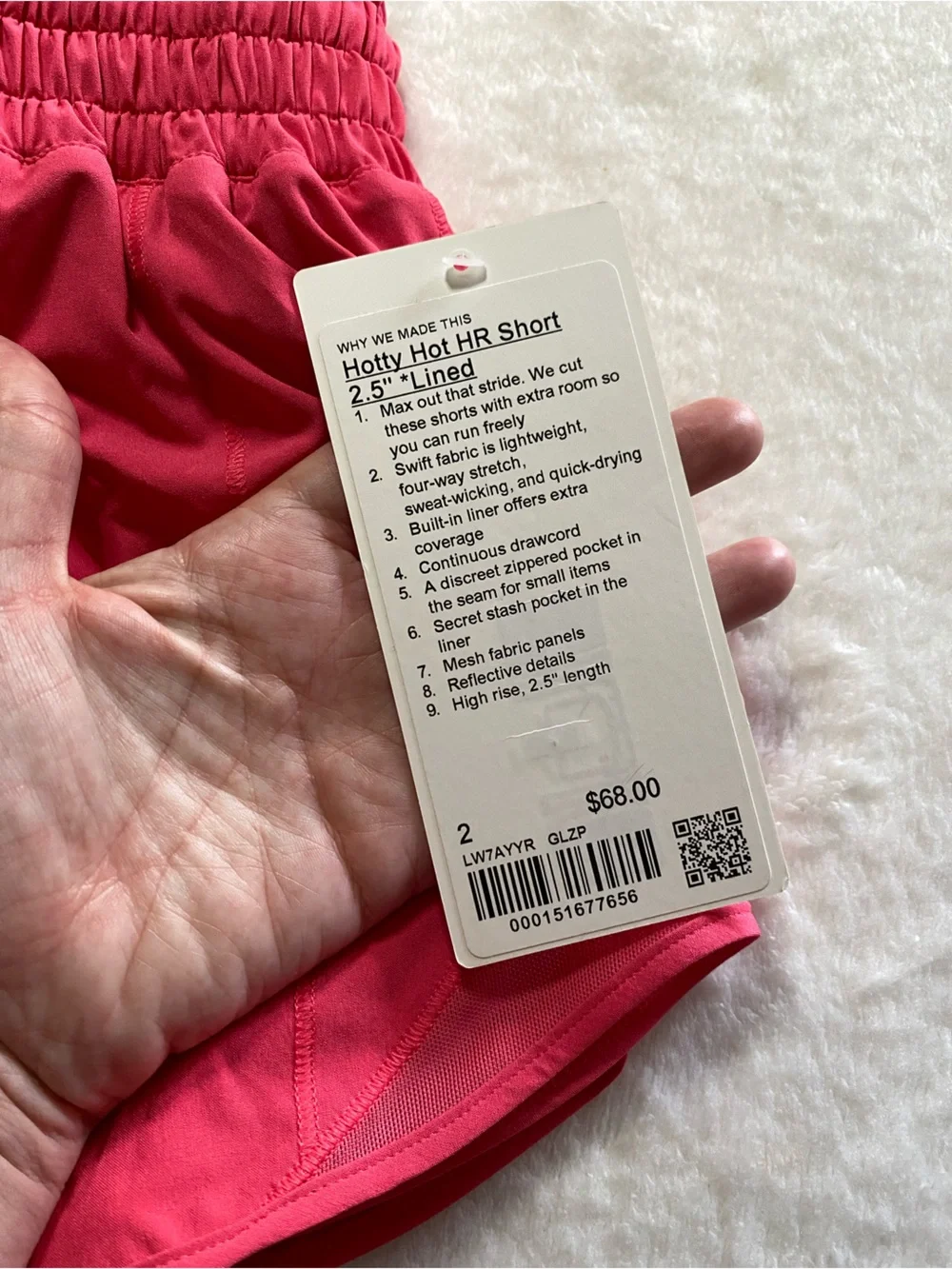 Lululemon Hotty Hot High-Rise Short 2.5